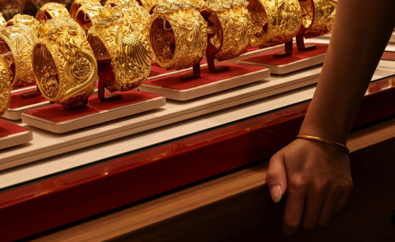 Gi&aacute; v&agrave;ng h&ocirc;m nay 6/3: Giảm khi lợi suất tr&aacute;i phiếu tăng, USD mạnh l&ecirc;n