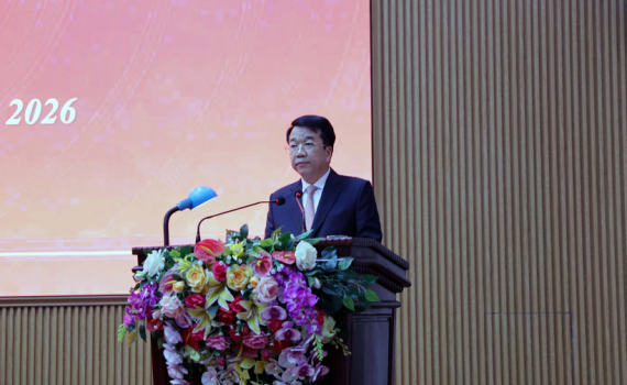 Ph&ecirc; chuẩn kết quả bầu, miễn nhiệm chức vụ Chủ tịch UBND tỉnh Ninh B&igrave;nh