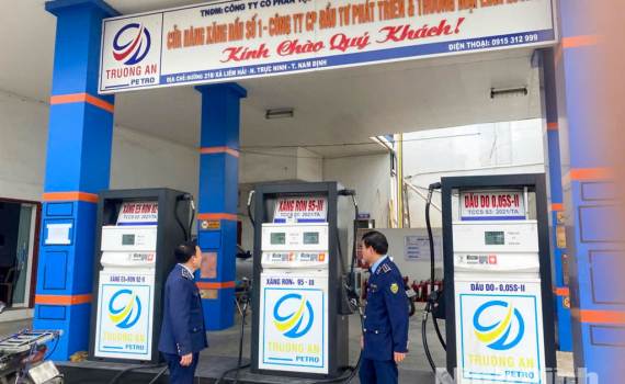 Ninh B&igrave;nh: Xử phạt doanh nghiệp xăng dầu b&aacute;n cao hơn mức tối đa quy định