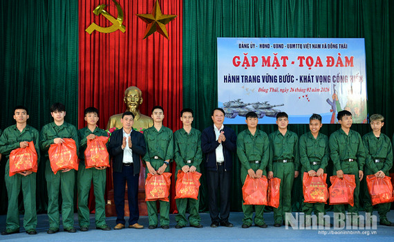 Ng&agrave;y 4/3, c&aacute;c địa phương trong tỉnh đồng loạt tổ chức lễ giao, nhận qu&acirc;n năm 2026