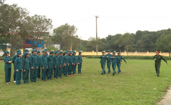 Ban CHQS th&agrave;nh phố Tam Điệp huấn luyện d&acirc;n qu&acirc;n tự vệ năm 2021