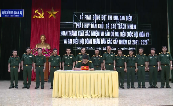 Bộ CHQS tỉnh ph&aacute;t động đợt thi đua cao điểm ch&agrave;o mừng bầu cử