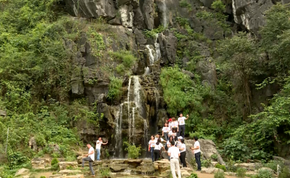 Doanh nghiệp du lịch Ninh B&igrave;nh tập trung khai th&aacute;c thị trường nội địa