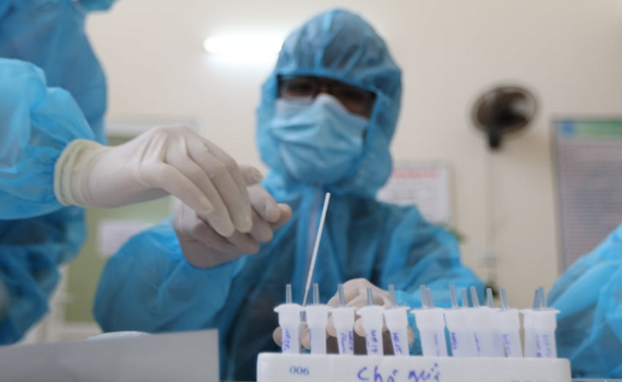 S&aacute;ng 15.4, Việt Nam c&oacute; th&ecirc;m 4 ca mắc mới Covid-19 