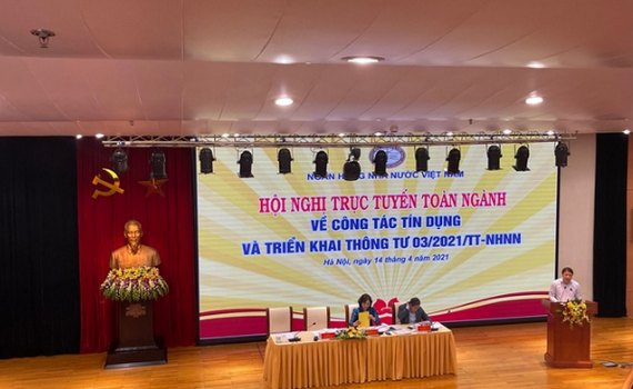 Sẽ kiểm so&aacute;t chặt t&iacute;n dụng với lĩnh vực tiềm ẩn rủi ro