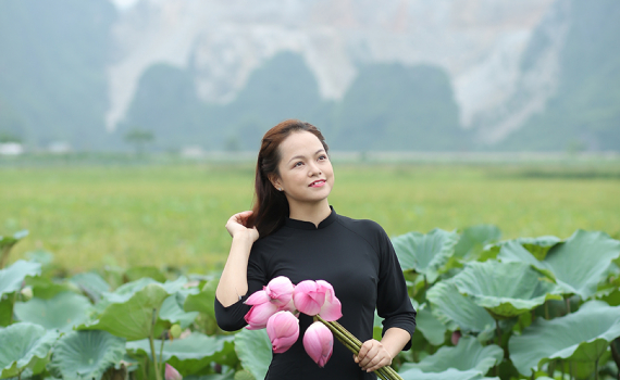 Th&iacute; sinh Nguyễn Thị Th&uacute;y H&agrave; - SBD 10