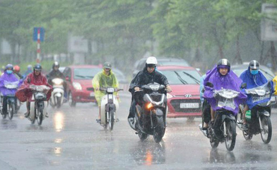 Từ chiều nay đến 29/4 v&ugrave;ng n&uacute;i Bắc Bộ c&oacute; mưa rất to v&agrave; d&ocirc;ng