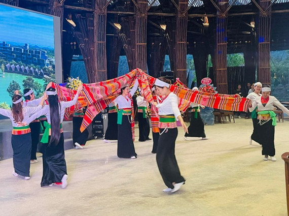 Bảo tồn văn hóa truyền thống dân tộc Mường nơi Cúc Phương đại ngàn - Đài  Phát thanh và Truyền hình Ninh Bình