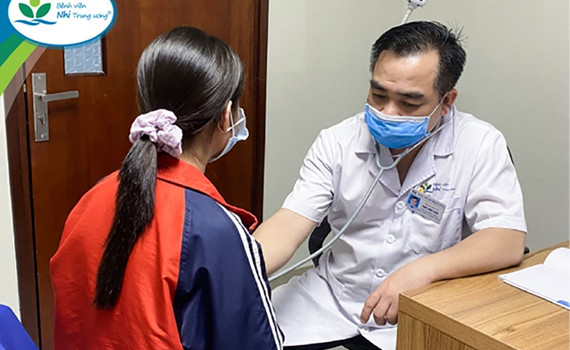 H&atilde;y lắng nghe v&agrave; chia sẻ c&ugrave;ng con