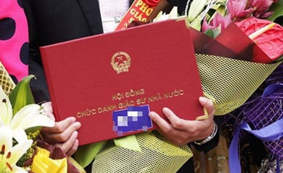 C&ocirc;ng nhận 405 ứng vi&ecirc;n đạt chuẩn chức danh Gi&aacute;o sư, Ph&oacute; gi&aacute;o sư năm 2021