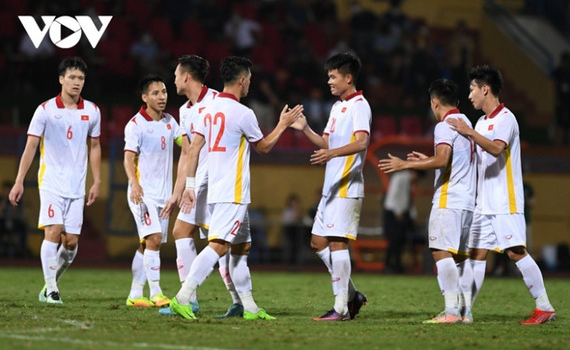 U23 Việt Nam đ&aacute;nh bại U20 H&agrave;n Quốc tr&ecirc;n s&acirc;n H&agrave;ng Đẫy