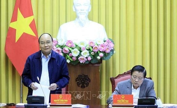 Chủ tịch nước l&agrave;m việc với tổ bi&ecirc;n tập x&acirc;y dựng Đề &aacute;n Nh&agrave; nước ph&aacute;p quyền
