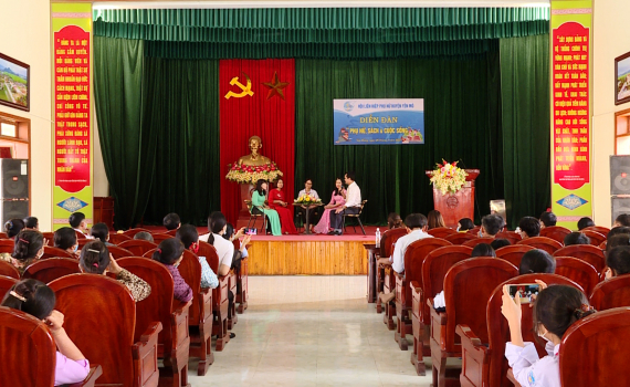 Diễn đ&agrave;n &ldquo;Phụ nữ, S&aacute;ch v&agrave; Cuộc sống&rdquo; tại Y&ecirc;n M&ocirc;