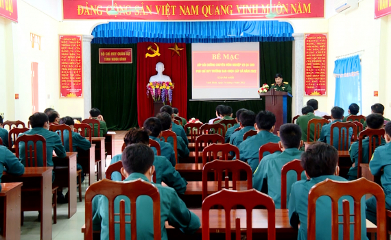 Bế mạc lớp bồi dưỡng chuy&ecirc;n m&ocirc;n nghiệp vụ qu&acirc;n sự