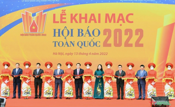 Khai mạc Hội B&aacute;o to&agrave;n quốc năm 2022: B&aacute;o ch&iacute; Việt Nam đo&agrave;n kết, chuy&ecirc;n nghiệp, hiện đại v&agrave; nh&acirc;n văn 