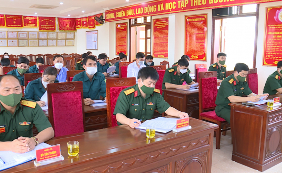 Ban CHQS th&agrave;nh phố Ninh B&igrave;nh r&uacute;t kinh nghiệm c&ocirc;ng t&aacute;c tuyển chọn, gọi c&ocirc;ng d&acirc;n nhập ngũ
