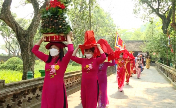 Lễ Mộc dục v&agrave; Lễ Tiến phẩm tại Lễ hội Hoa Lư