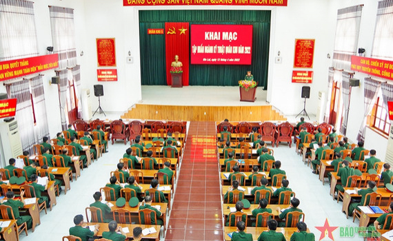 Qu&acirc;n khu 5 khai mạc tập huấn ng&agrave;nh kỹ thuật năm 2022