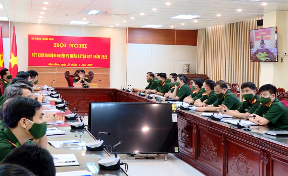 Bộ Tổng Tham mưu r&uacute;t kinh nghiệm c&ocirc;ng t&aacute;c huấn luyện