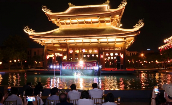 Khai trương Thủy Đ&igrave;nh tại Phố cổ Hoa Lư