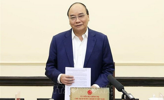 Chủ tịch nước Nguyễn Xu&acirc;n Ph&uacute;c l&agrave;m việc với Trung ương Hội Chữ thập đỏ Việt Nam