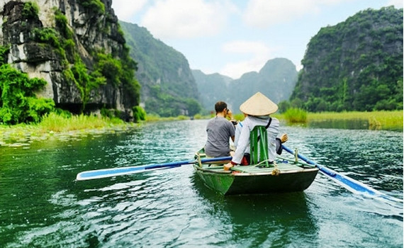 Kh&aacute;ch quốc tế đến Việt Nam bắt đầu tăng trưởng tốt