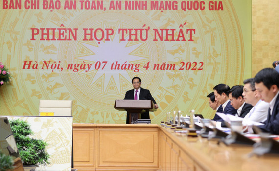 Thủ tướng Phạm Minh Ch&iacute;nh: Chủ động bảo vệ chủ quyền quốc gia, an to&agrave;n, an ninh tr&ecirc;n kh&ocirc;ng gian mạng