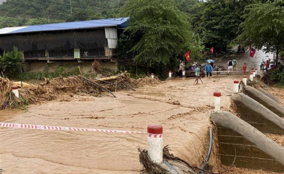 Thời tiết h&ocirc;m nay (30-4): Cảnh b&aacute;o lũ qu&eacute;t, sạt lở đất do mưa lũ hoặc d&ograve;ng chảy tr&ecirc;n khu vực c&aacute;c tỉnh ph&iacute;a Bắc