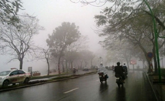 Thời tiết h&ocirc;m nay (2-4): Mưa ph&ugrave;n ở ph&iacute;a T&acirc;y v&agrave; Đ&ocirc;ng Bắc Bộ