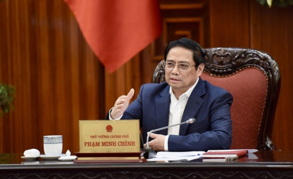 Thủ tướng Ch&iacute;nh phủ họp với Ng&acirc;n h&agrave;ng Nh&agrave; nước, Bộ T&agrave;i ch&iacute;nh, Bộ Tư ph&aacute;p