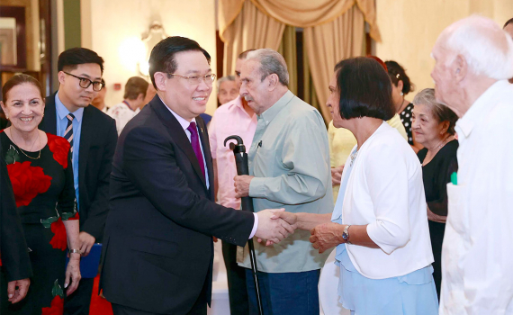 Chủ tịch Quốc hội Vương Đ&igrave;nh Huệ: Quan hệ anh em mẫu mực Việt Nam - Cuba m&atilde;i trường tồn!