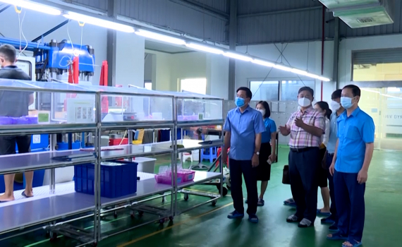 Ph&aacute;t huy vai tr&ograve; gi&aacute;m s&aacute;t v&agrave; phản biện x&atilde; hội của MTTQ v&agrave; c&aacute;c đo&agrave;n thể ch&iacute;nh trị - x&atilde; hội