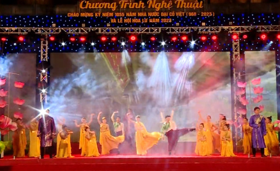 Chương tr&igrave;nh nghệ thuật ch&agrave;o mừng kỷ niệm 1055 năm Nh&agrave; nước Đại Cồ Việt