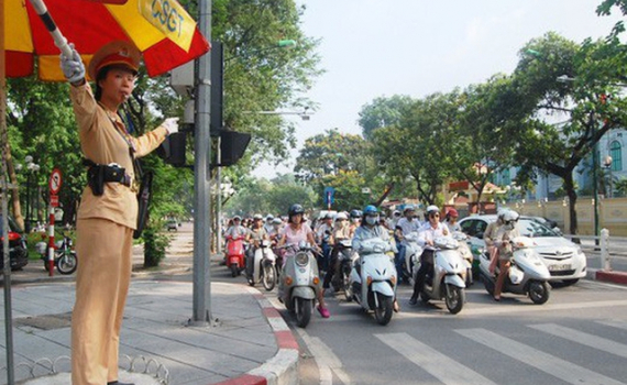 Tăng cường c&ocirc;ng t&aacute;c bảo đảm trật tự, an to&agrave;n giao th&ocirc;ng đường bộ trong t&igrave;nh h&igrave;nh mới