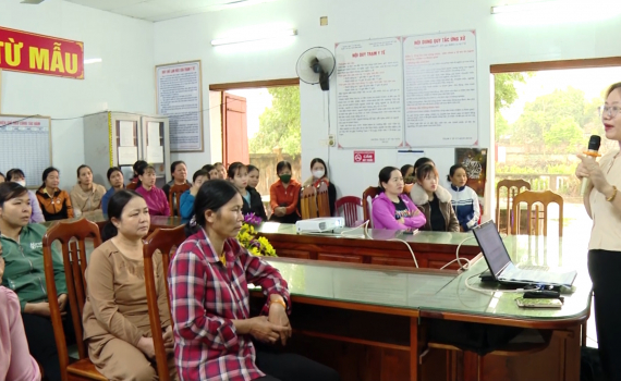 Phổ biến kiến thức về s&agrave;ng lọc trước sinh v&agrave; sơ sinh cho người d&acirc;n huyện Kim Sơn