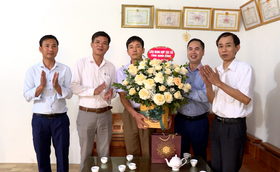 Li&ecirc;n minh HTX tỉnh thăm, động vi&ecirc;n sản xuất một số HTX, Quỹ t&iacute;n dụng Nh&acirc;n d&acirc;n tr&ecirc;n địa b&agrave;n tỉnh