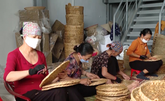 Kim Sơn ph&aacute;t triển tiểu thủ c&ocirc;ng nghiệp