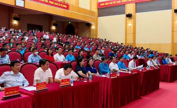 Li&ecirc;n đo&agrave;n Lao động tỉnh tổ chức Lễ ph&aacute;t động Th&aacute;ng C&ocirc;ng nh&acirc;n năm 2023