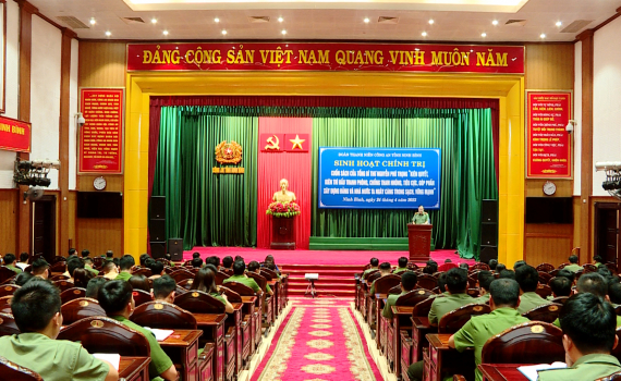 Đo&agrave;n Thanh ni&ecirc;n C&ocirc;ng an tỉnh tổ chức sinh hoạt ch&iacute;nh trị về t&aacute;c phẩm của Tổng B&iacute; thư Nguyễn Ph&uacute; Trọng