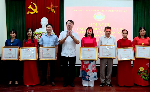 Y&ecirc;n M&ocirc; tổng kết 20 năm Ng&agrave;y hội &ldquo;Đại đo&agrave;n kết to&agrave;n d&acirc;n tộc&rdquo;