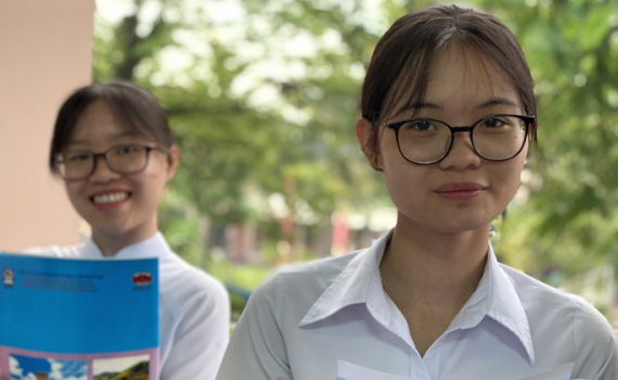 Th&iacute; sinh phải chịu tr&aacute;ch nhiệm về th&ocirc;ng tin khai trong Phiếu đăng k&yacute; dự thi