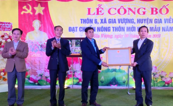 Th&ocirc;n 6, x&atilde; Gia Vượng tổ chức Lễ đ&oacute;n nhận đạt chuẩn n&ocirc;ng th&ocirc;n mới kiểu mẫu