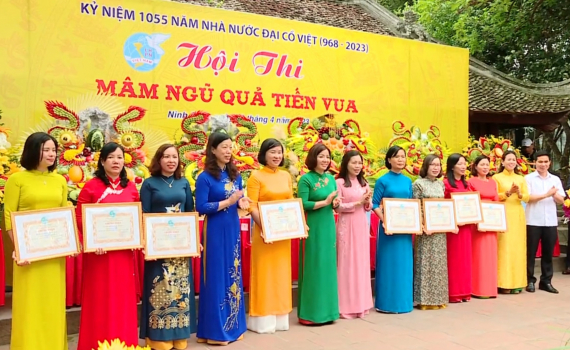 Hội thi &ldquo;M&acirc;m ngũ quả tiến Vua&rdquo;