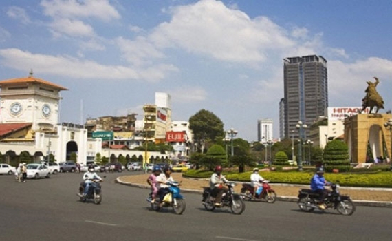 Thời tiết h&ocirc;m nay (18-4): Nam Bộ nắng n&oacute;ng, Bắc Bộ c&oacute; mưa r&agrave;o rải r&aacute;c