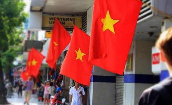 Thủ tướng Ch&iacute;nh phủ Phạm Minh Ch&iacute;nh đồng &yacute; nghỉ 5 ng&agrave;y dịp 30-4 v&agrave; 1-5