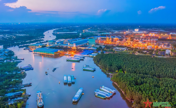 Kh&ocirc;ng gian ph&aacute;t triển mới cho ng&agrave;nh năng lượng