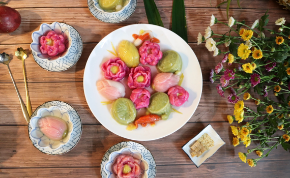 B&aacute;nh tr&ocirc;i hoa sen đắt h&agrave;ng dịp Tết H&agrave;n thực
