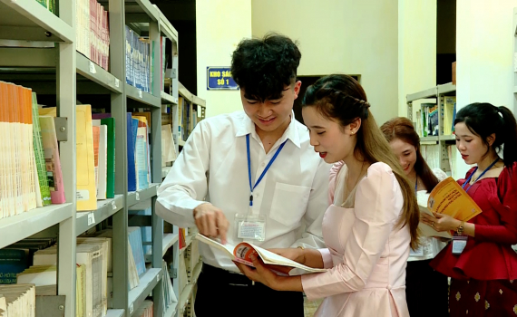 Ninh B&igrave;nh tăng cường đ&agrave;o tạo du học sinh L&agrave;o