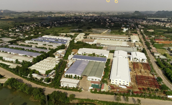 C&ocirc;ng nghiệp - x&acirc;y dựng l&agrave; ng&agrave;nh quan trọng trong phương hướng ph&aacute;t triển theo Quy hoạch tỉnh Ninh B&igrave;nh tầm nh&igrave;n đến năm 2050