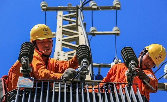 Sẽ tăng huy động h&agrave;ng tỷ kWh điện cho cao điểm nắng n&oacute;ng năm nay